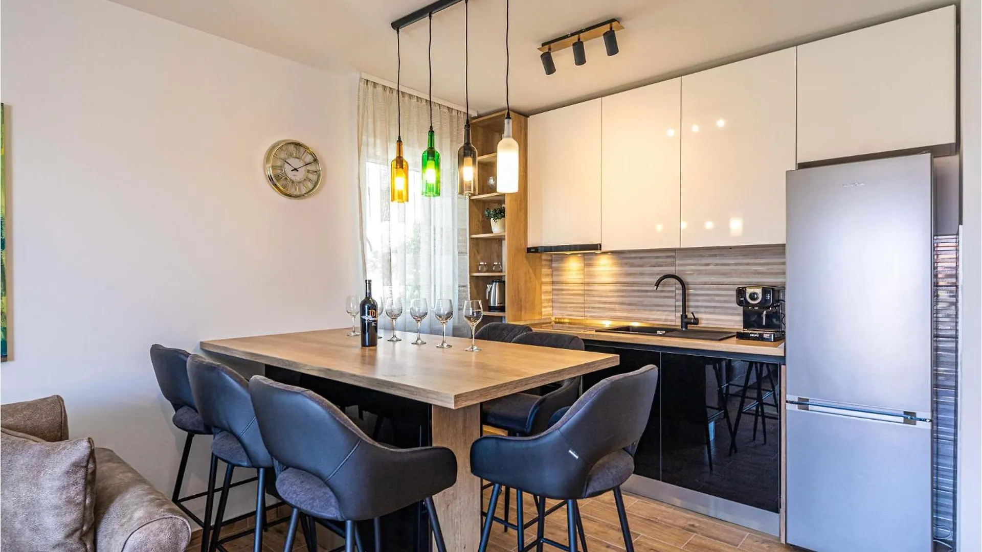 1 Bedroom Lovely Apartment In Seget Donji Croatia