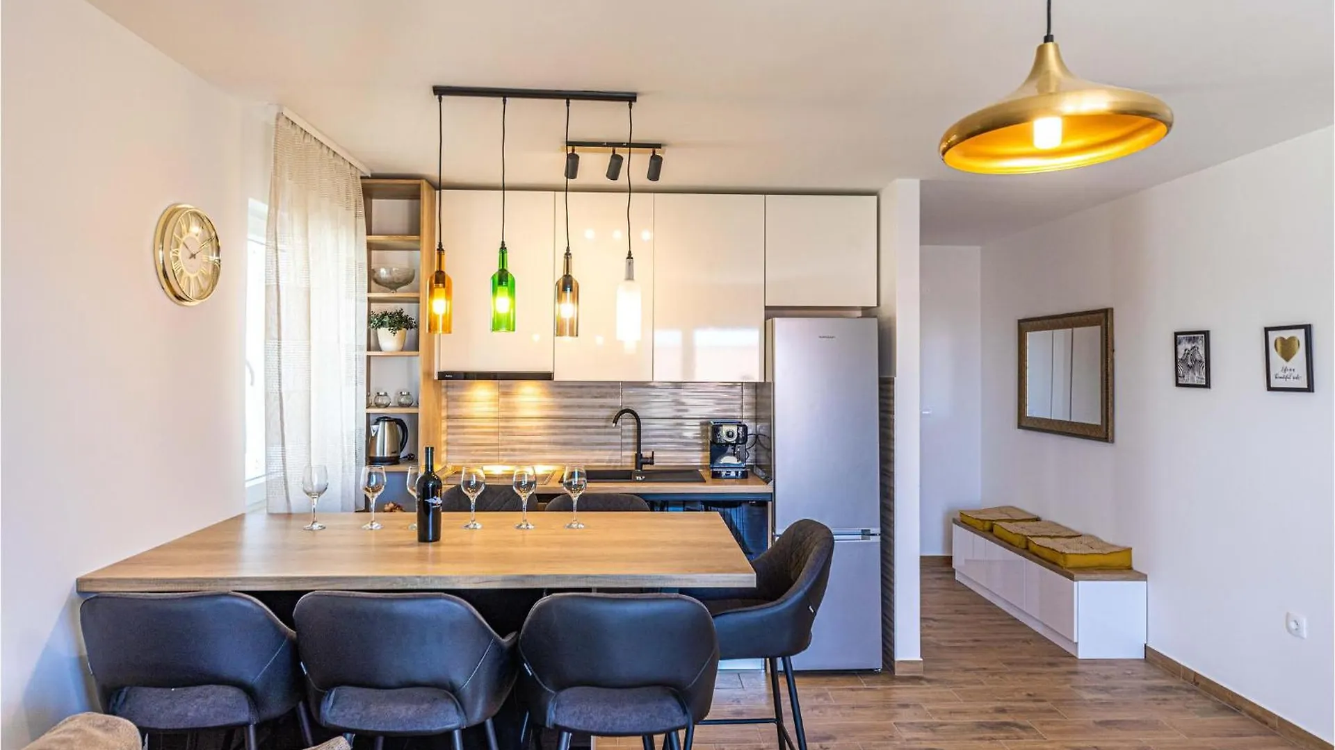 1 Bedroom Lovely Apartment In Seget Donji 0*,