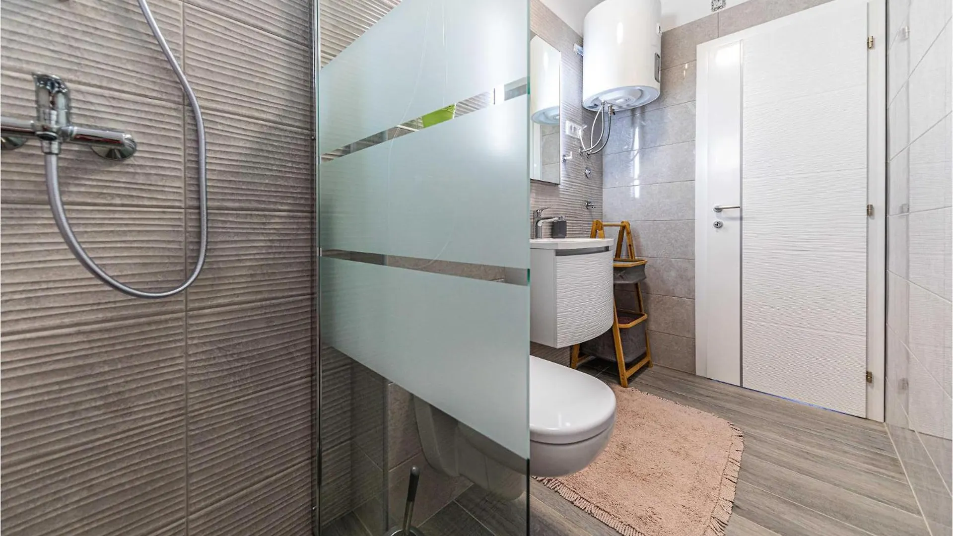 1 Bedroom Lovely Apartment In Seget Donji 0*,  Croatia